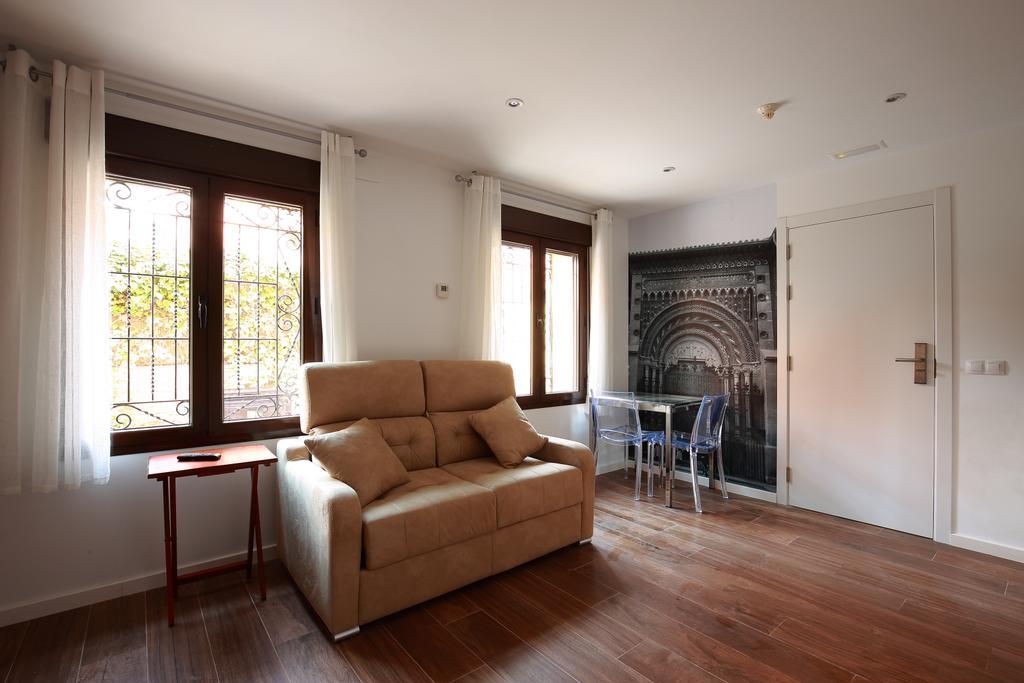 Fuente Toran Apartamentos Teruel Eksteriør billede